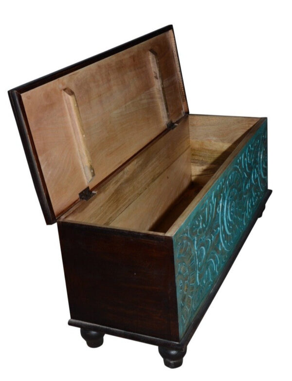 Nielsen_Solid Indian Wood Trunk_Coffee Table _Storage Case_Box _Sittin
– Celson PTE Ltd 4