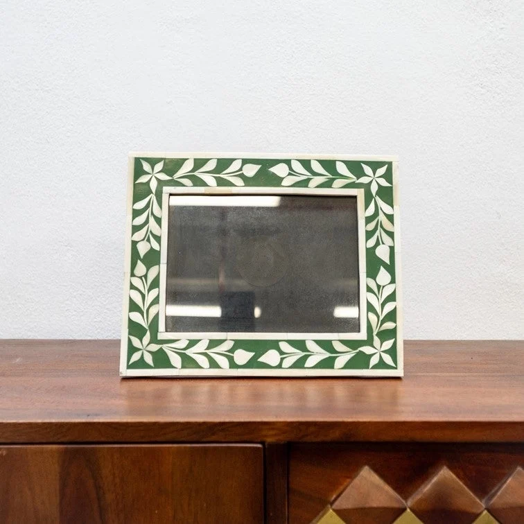 Riva_ Floral Pattern Bone Inlay Photo Frame_5 x 8