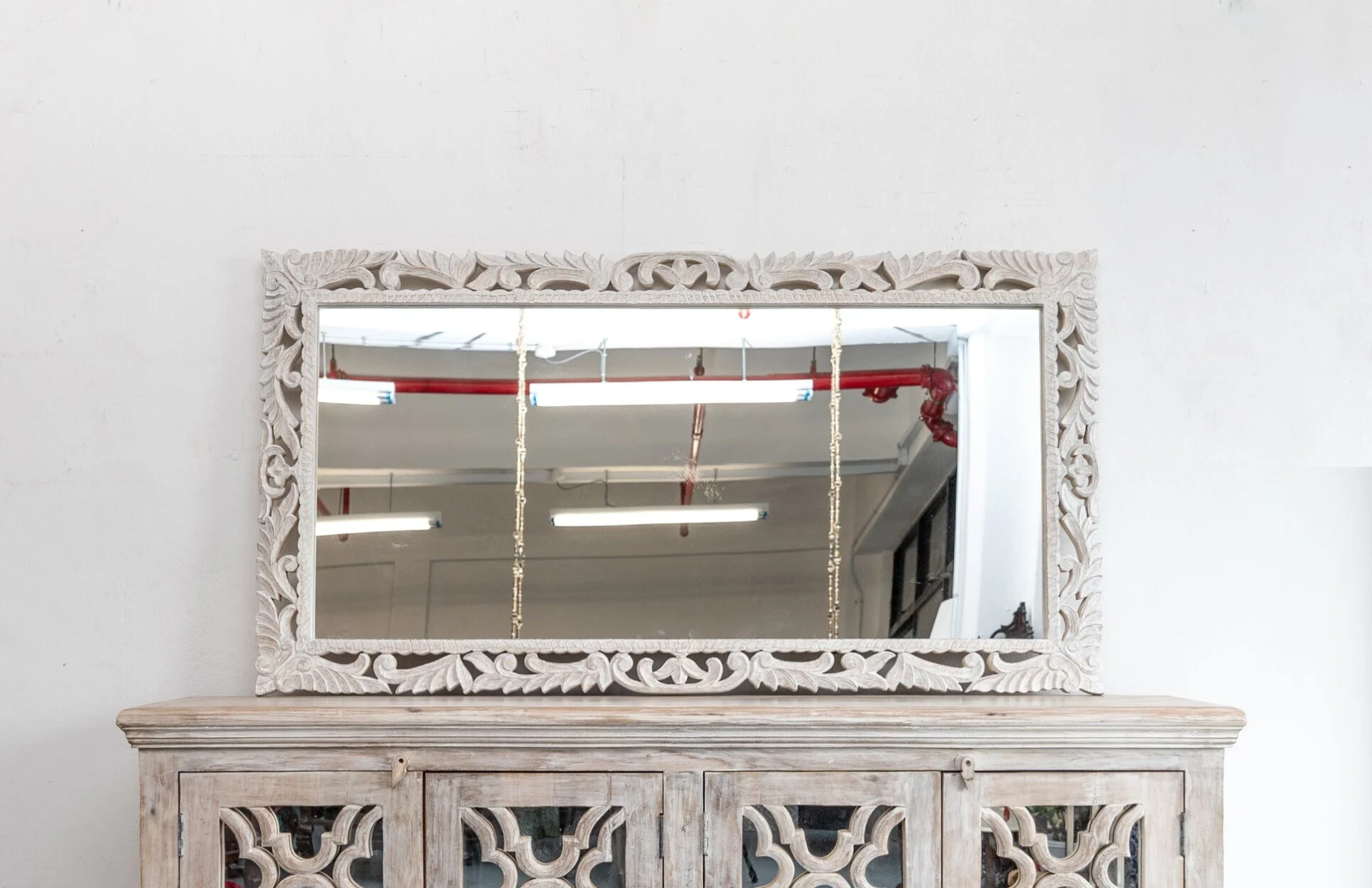 Kai_Solid Indian Wood Hand Carved Mirror
