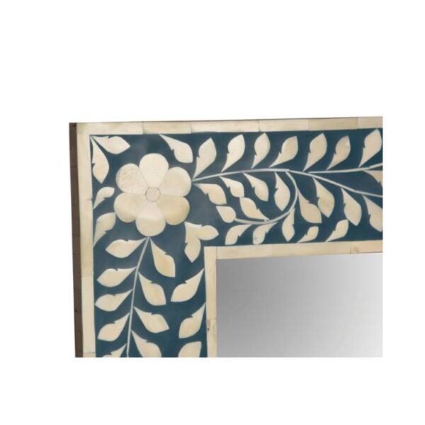 Oliva_Bone Inlay Floral Mirror_65 x 160 cm
– Celson PTE Ltd 2