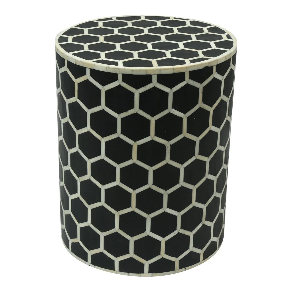 Nikol Bone Inlay Round Stool
– Celson PTE Ltd