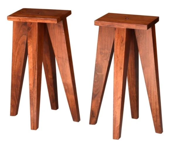 Goofy Wooden Speaker Stool
– Celson PTE Ltd
