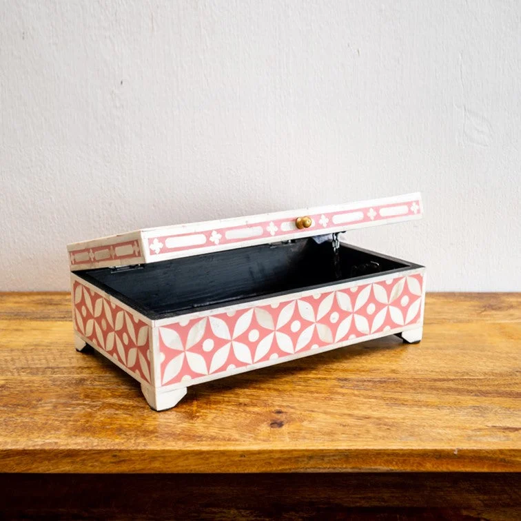 Keith_Bone Inlay Jewelry Box
– Celson PTE Ltd