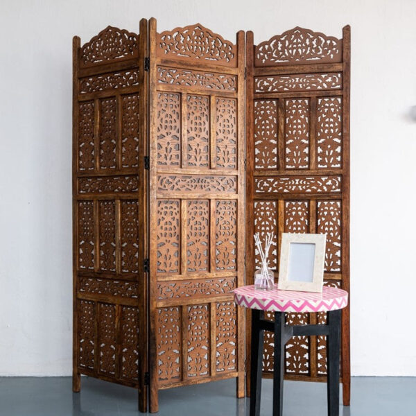 Arkin_Wooden Carved Screen 3 Panel_Room Divider_Brown Finish
– Celson PTE Ltd 1