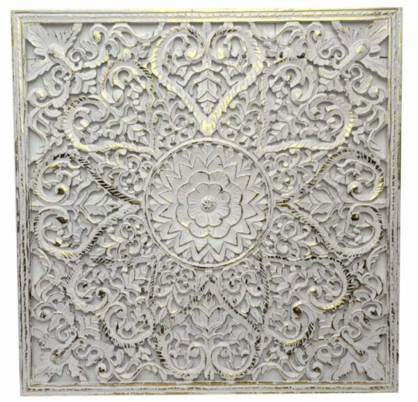 Fink_Wooden Carved Square Wall Panel_112 x 112 cm_White with Gold
– Celson PTE Ltd 4