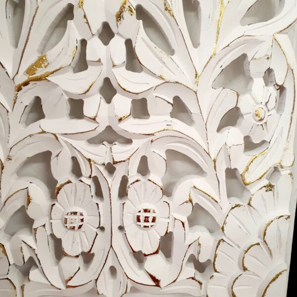 Damian_Wooden Carved Wall Panel_92 x 30 cm_White with Gold
– Celson PTE Ltd 2